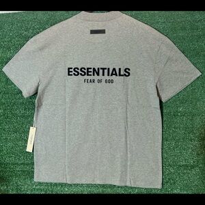 Fear of God Essentials T-shirt Sz M